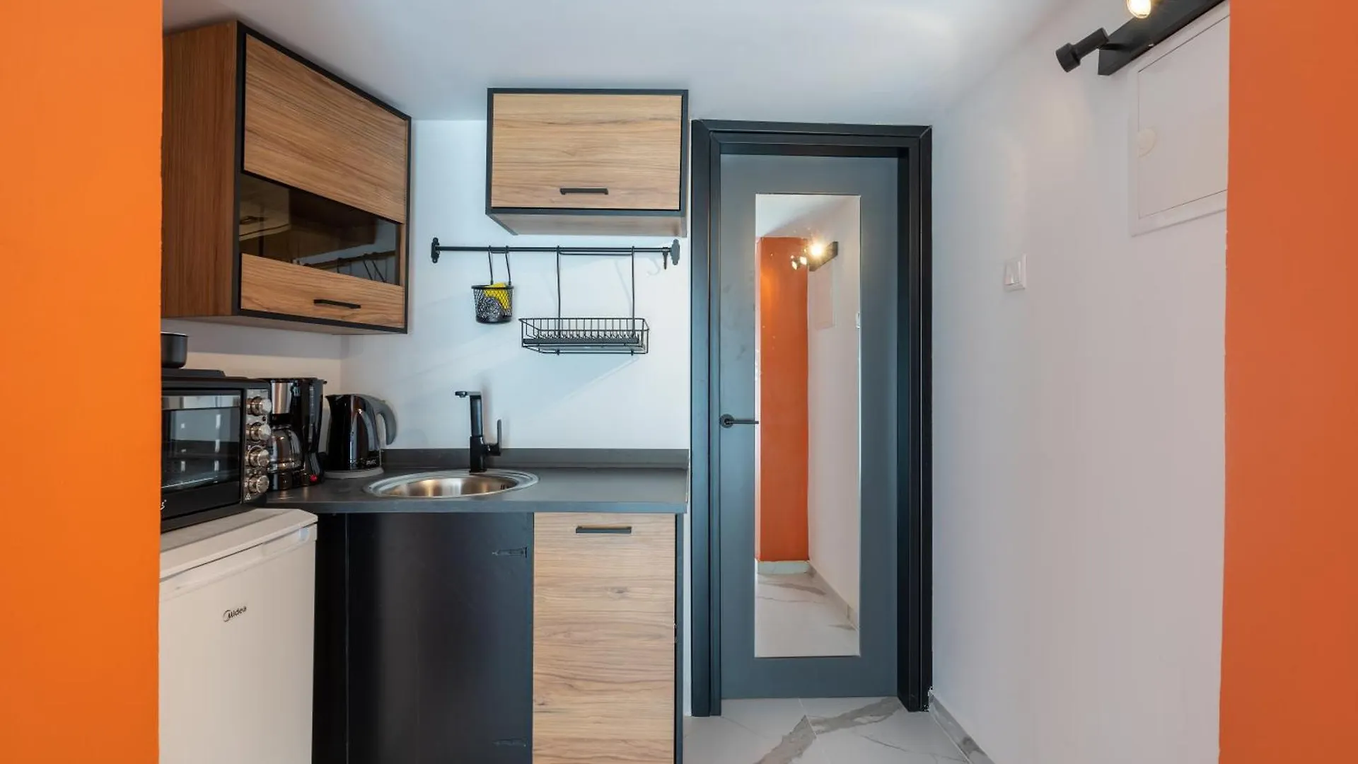 The Pop Art Residences & Studios In Larnaca